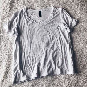 PLAIN WHITE V NECK